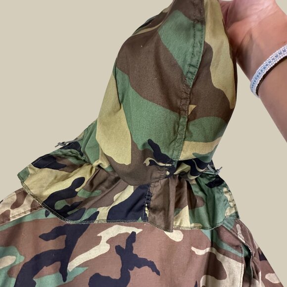 Vintage Military Coat, Cold Weather, Field Woodland Camouflage Pattern Sz L Reg - Picture 9 of 16